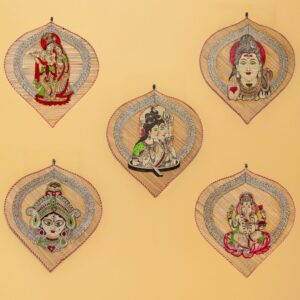Bamboo Wall Hangings (Betel-Shaped)